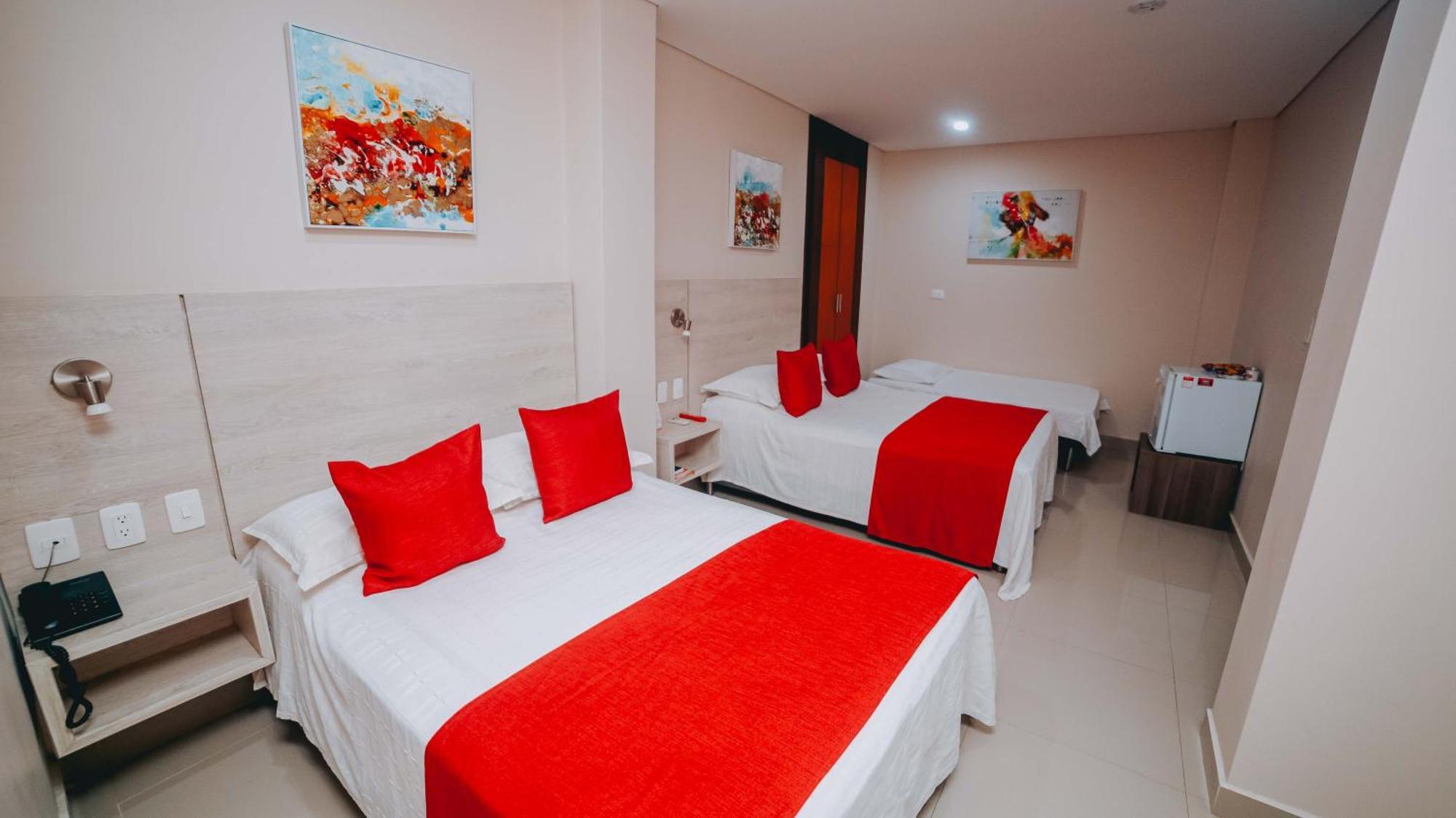 Hotel Seven มอนเตริอา ภายนอก รูปภาพ