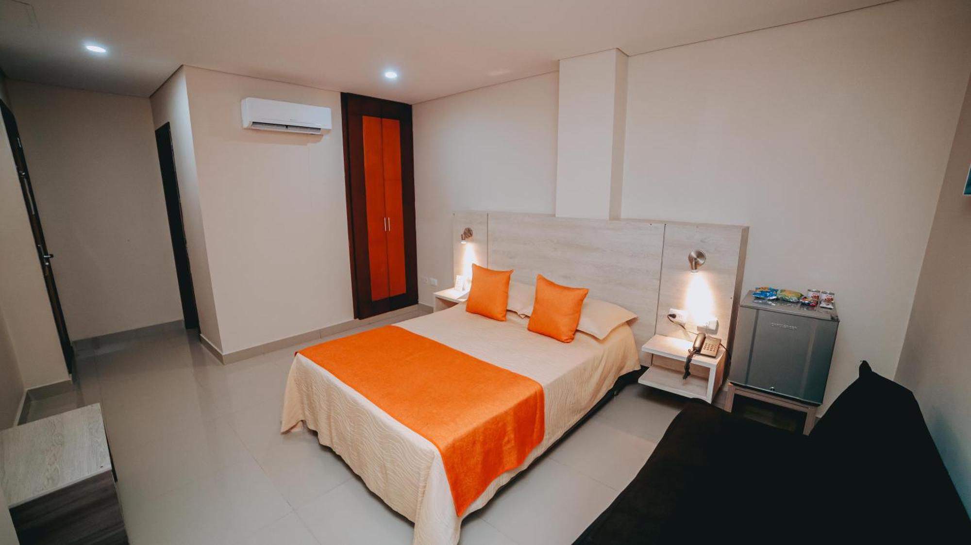 Hotel Seven มอนเตริอา ภายนอก รูปภาพ